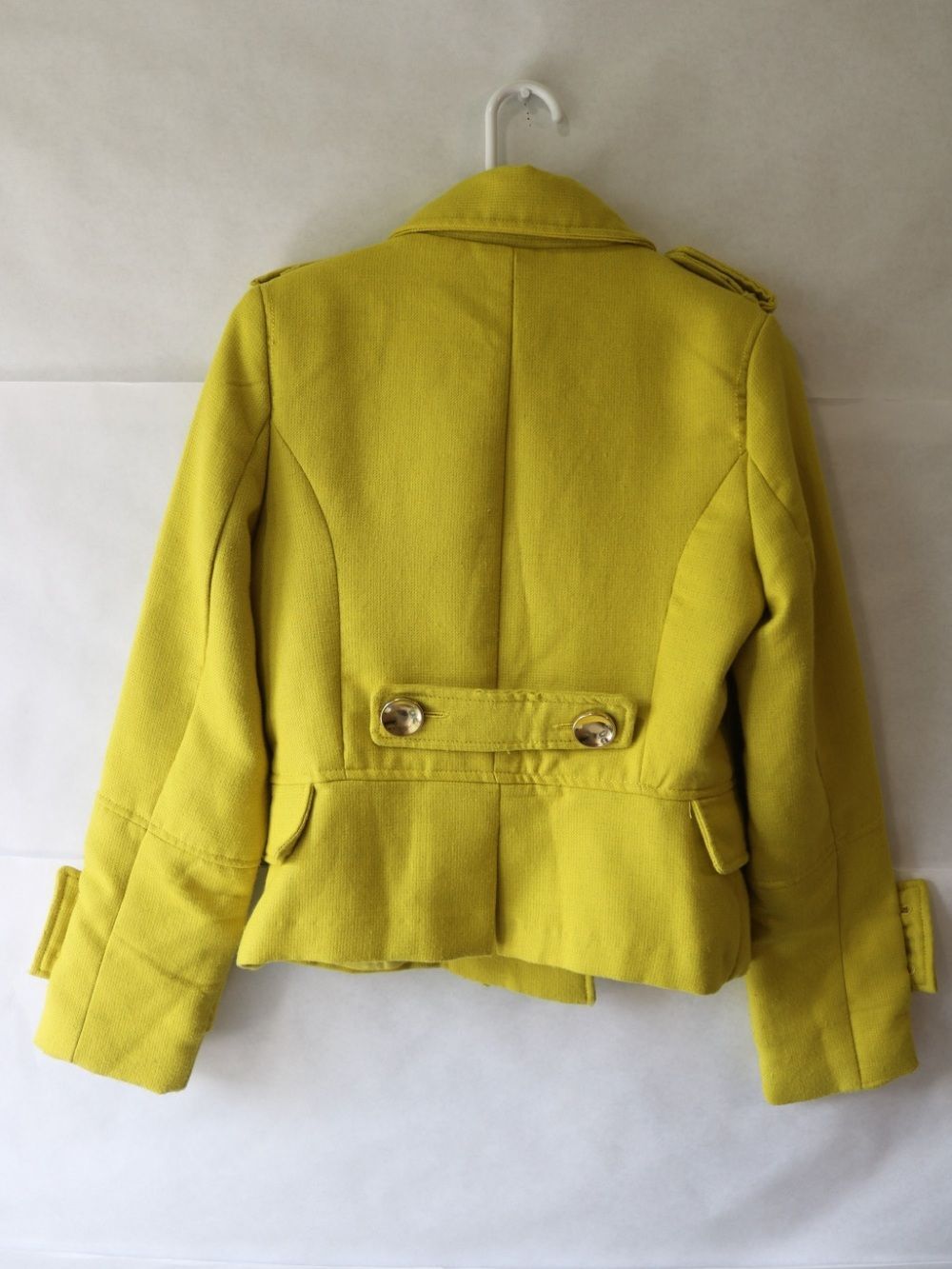Y2K Early 2000s XOXO Women's Medium Double-Breasted Peacoat Jacket in Yellow - Picture 10 of 15